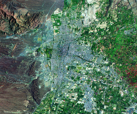 Satellite image of the city of Mendoza, Argentina