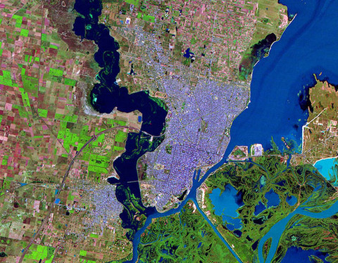 Satellite image of the city of Santa Fe, Argentina