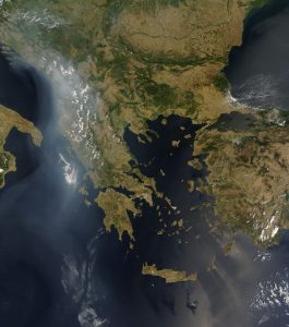 Vista de satélite de la península balcánica en 2007.